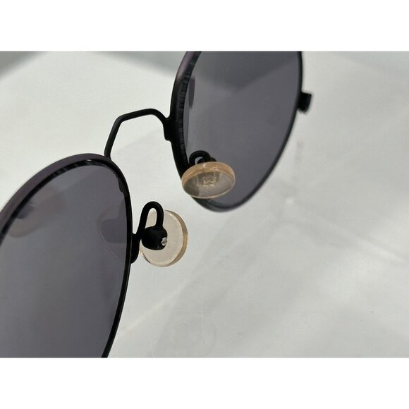 Ellen Tracy T200-11 Vintage Oval Sunglasses 52-19-140 Made In Austria (AB) main image 4